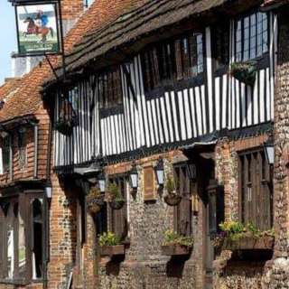 thegeorgeinn1 media 324593432